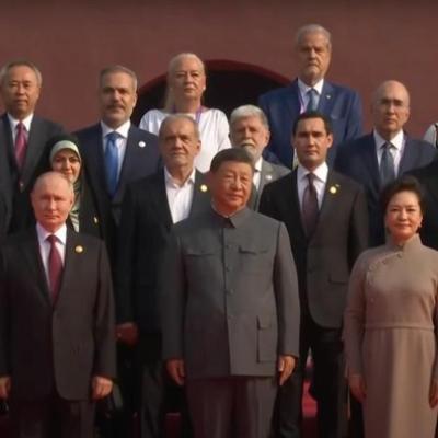 "Prabowo di Antara Putin dan Kim Jong Un pada Parade Akbar HUT China Yang Ke 80".